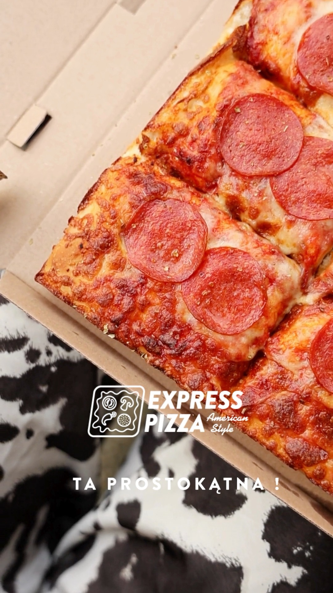 PROSTOKĄTNA PIZZA, która nie wymaga kompromisów 🍕

Zamów.
Zjedz tam, gdzie lubis